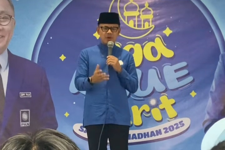 Wamendagri Bima Arya menyatakan modil dinas dilarang digunakan mudik lebaran.