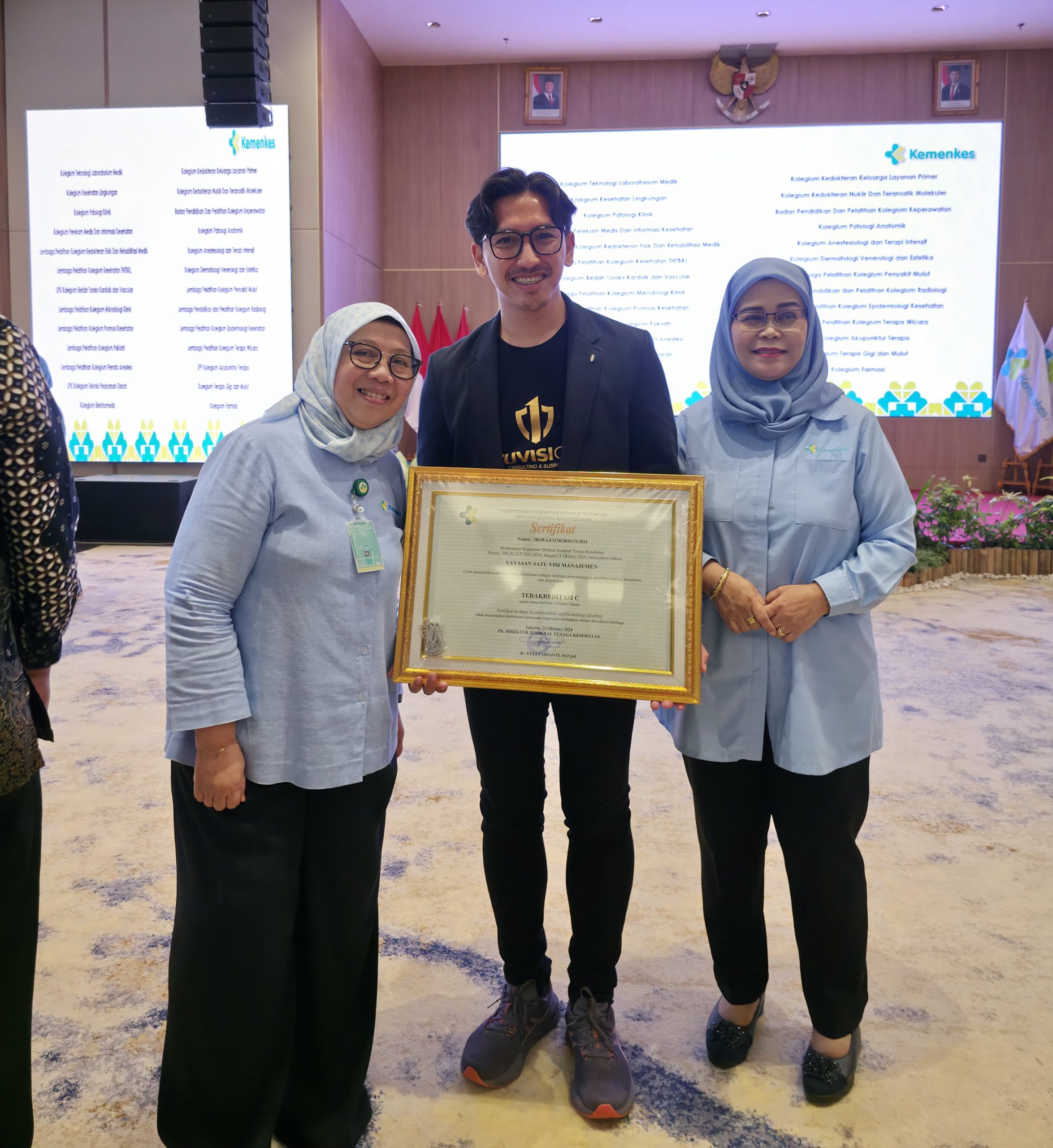 Satu Visi Manajemen mendapatkan sertifikasi akreditasi resmi dari Kemenkes RI.dok. Satu Visi Manajemen 