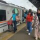 Suasana penumpang di Stasiun Cirebon (Foto; adainfo.id)