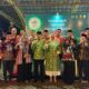 Wali Kota Cirebon bersama kafilah saat pembukaan MTQH ke-39 Jawa Barat di Soreang