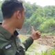 Tebing Sungai Cimanis longsor dekat permukiman warga Desa Beringin, Cirebon