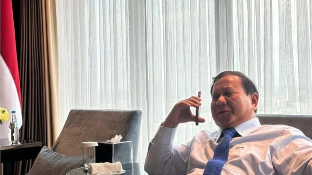 Presiden Prabowo Subianto berbicara melalui telepon dengan Presiden AS Donald Trump bahas kesepakatan dagang Indonesia – AS