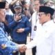 Bupati Cirebon Imron Rosyadi dan Menko PM A. Muhaimin Iskandar berdialog di Rembug Warga, Ponpes Gedongan Pangenan.