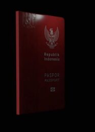 Desain Paspor baru Indonesia. (Tangkapan Layar Youtube Ditjen Imigrasi)