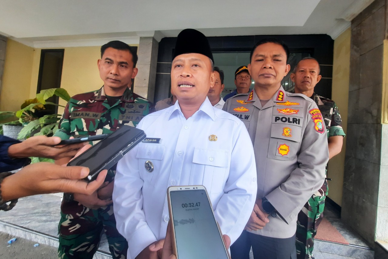 Wali Kota Depok Supian Suri mengimbau warga tetap menjaga kondusivitas