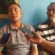 Perwakilan warga Hulu Banteng menyampaikan aspirasi terkait kinerja Inspektorat Kabupaten Cirebon yang dianggap tidak transparan dan lamban menangani audit keuangan desa.