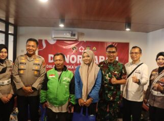 Polwan Polres Metro Depok gelar donor darah Hari Jadi ke-77 bersama masyarakat
