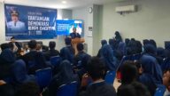 Kuliah umum tantangan demokrasi di era digital di Politeknik LP3I Jakarta Kampus Depok