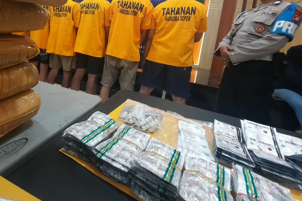 Barang bukti obat daftar G hasil sitaan Polres Metro Depok