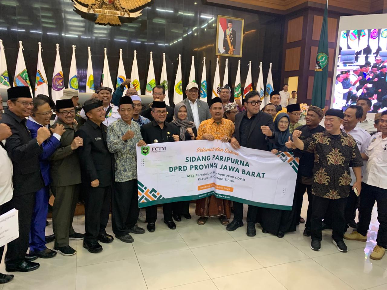 Sidang Paripurna DPRD Jabar