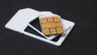 Anggota DPR RI membahas regulasi SIM card