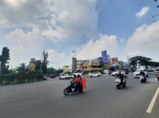 Penambahan jalur sepeda di Depok