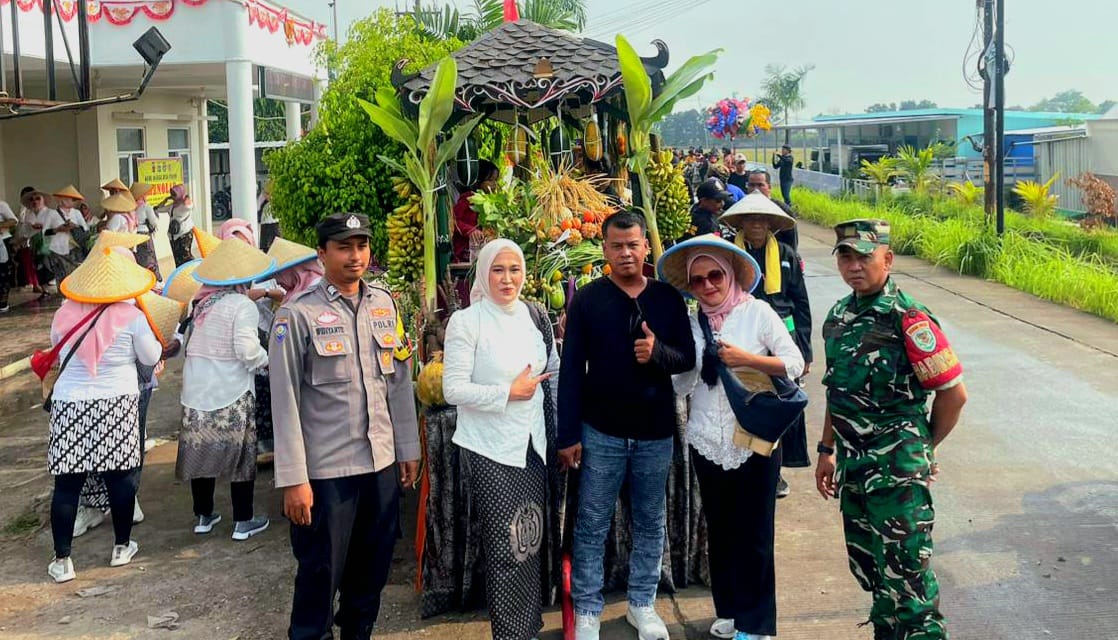 Sedekah Bumi Mapag Sri