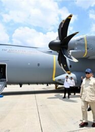Penyerahan pesawat Airbus A400M/MRTT Alpha 4001