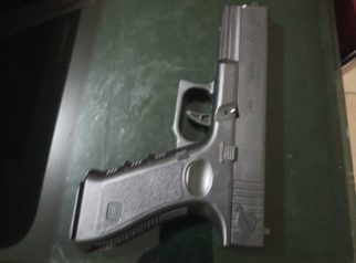 Senpi mainan polisi gadungan Kota Depok