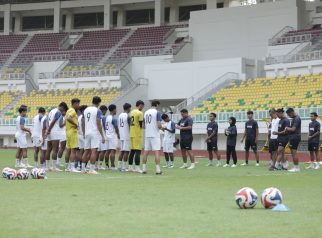 Persikad Depok versi Adhyaksa FC