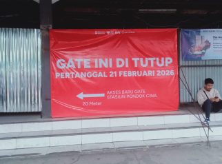 Akses baru gate Stasiun Pondok Cina