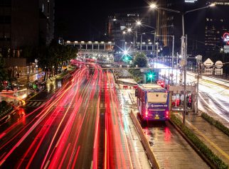 Takjil gratis Transjakarta