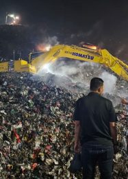 Longsor TPST Bantar Gebang