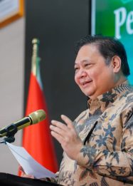 Pengembangan industri semikonduktor