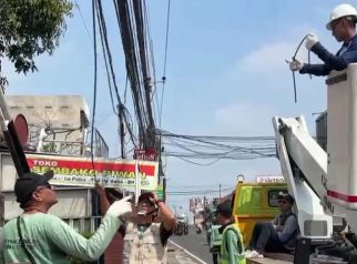 Penertiban kabel udara Kota Depok