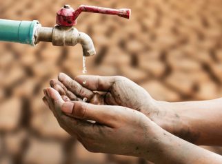 Krisis air kemarau Indonesia