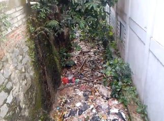 Bangunan gudang sembako Bhakti Karya (BK)