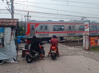 Perlintasan sebidang Kota Depok