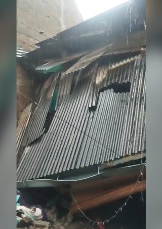 Hujan lebat disertai angin kencang Kota Depok