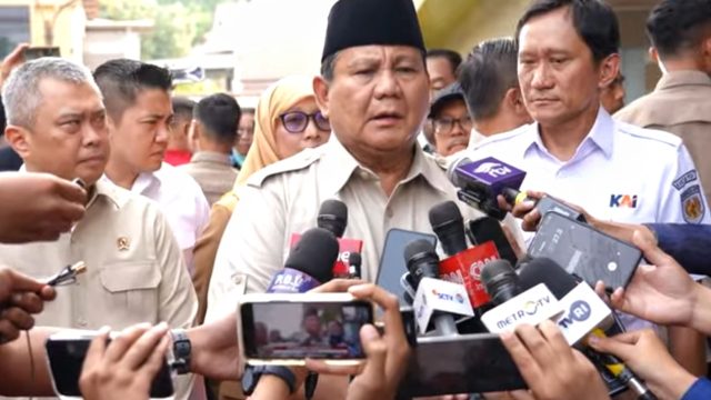 Presiden Prabowo Subianto kecelakaan kereta api di Stasiun Bekasi Timur