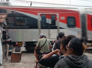 Perlintasan kereta api sebidang