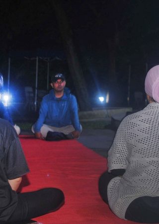 Meditasi Flower Moon di Kota Depok
