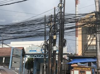 Kabel semrawut Kota Depok