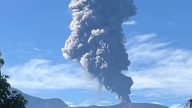 Gunung Marapi erupsi