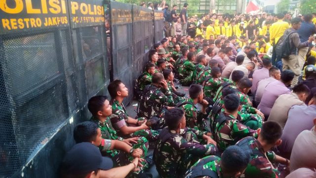 Aksi mahasiswa